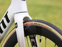 Rower szosowy Accent Cyclone Disc Carbon Ultegra Di2 + ebon - 18