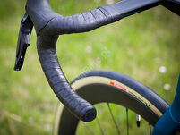 Rower szosowy Accent Cyclone Disc SL Carbon Dura Ace Di2 + ebon - 20
