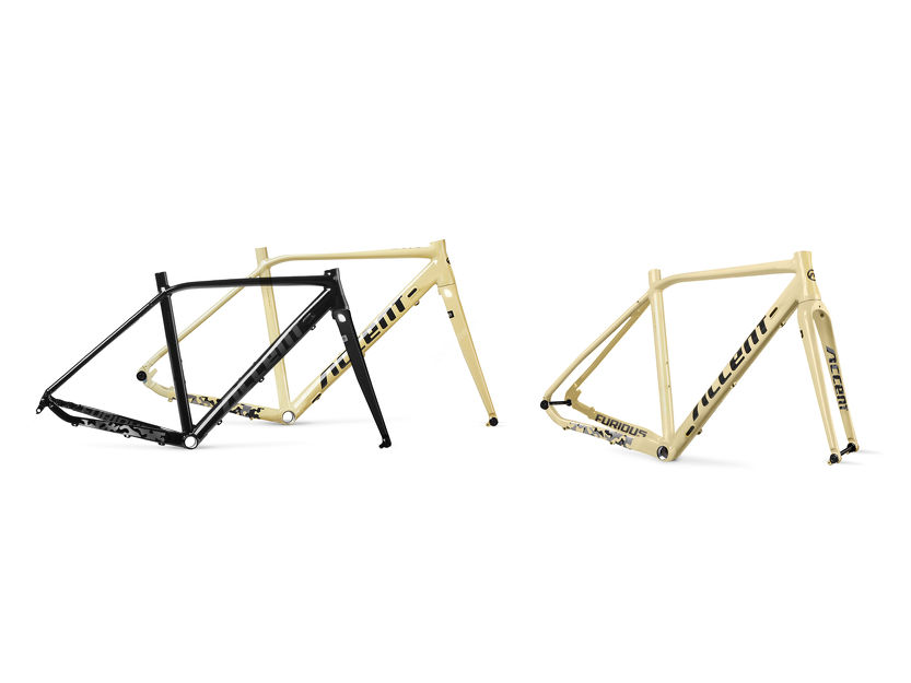 Rama gravel ACCENT Furious Pro Set (rama+widelec carbon+stery)